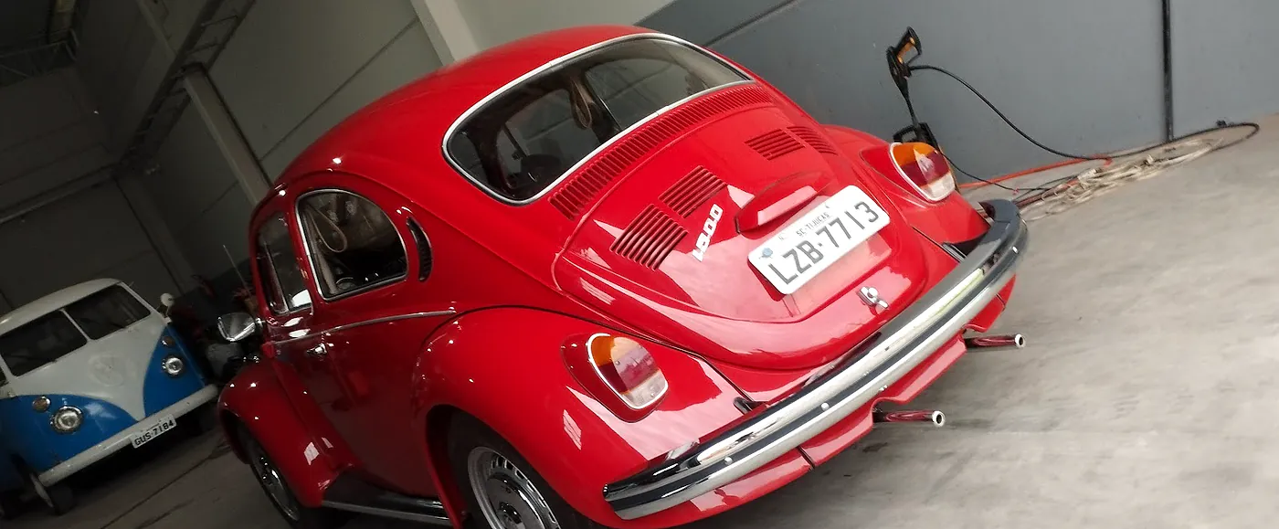 Fusca vermelho restaurado